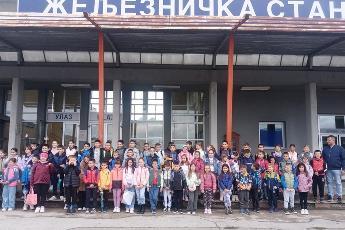 "Željeznice RS": Besplatan prevoz za đake iz Petrova povodom Nedjelje djeteta