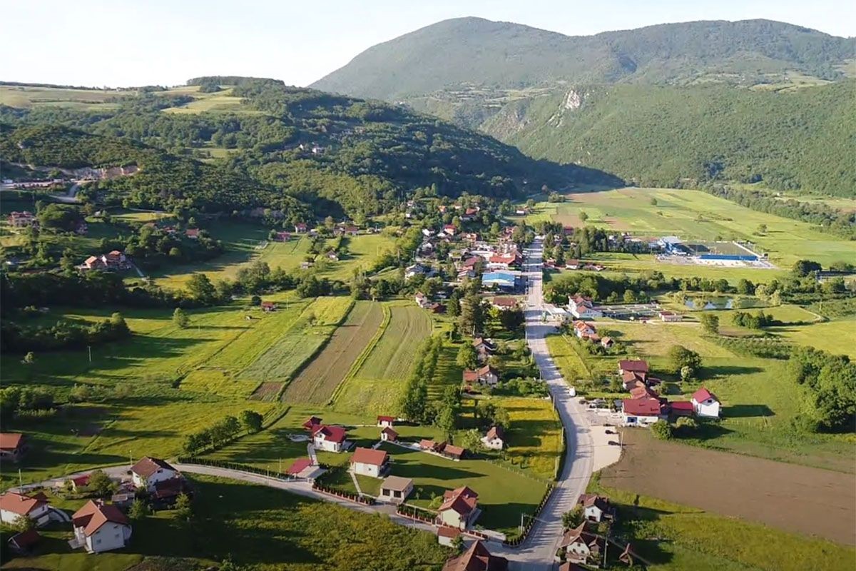 Put od Srpskih Toplica do Krupe na Vrbasu dobija novi sloj asfalta