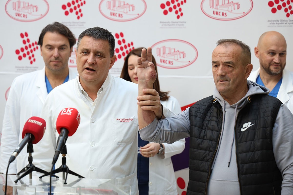 Uspješan transfer prsta stopala na šaku, pacijent zahvalio ljekarima