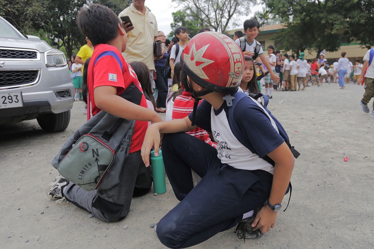 Zemljotres jačine 7,6 stepeni pogodio Filipine, cunami prijeti i Indoneziji (VIDEO)
