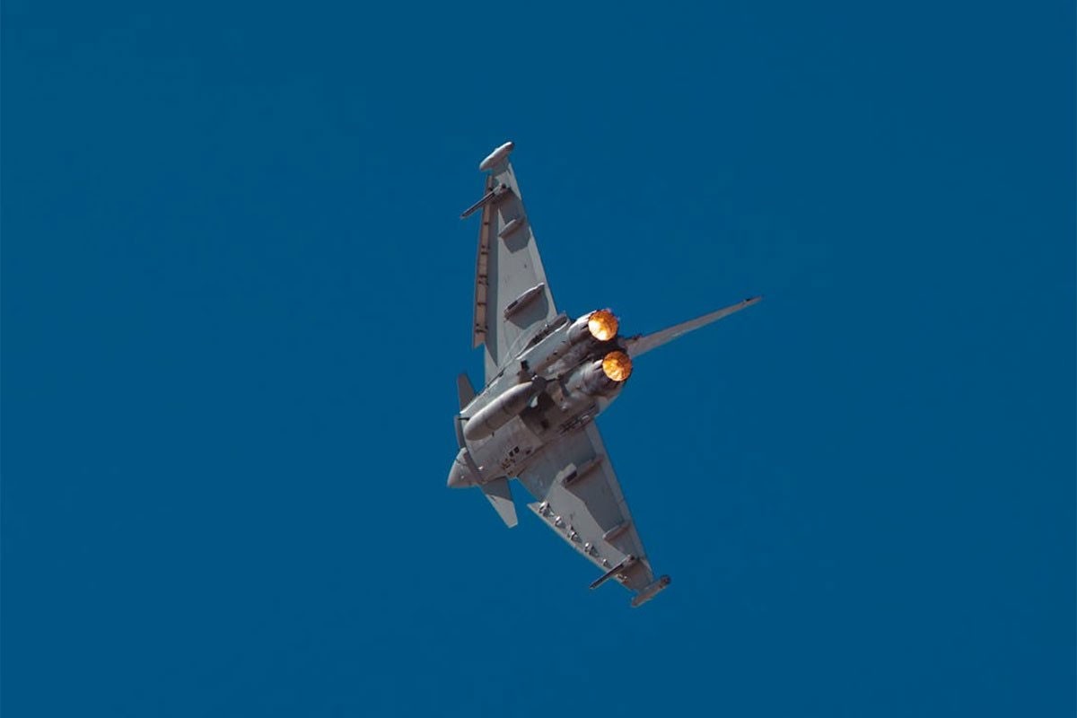 Avion se srušio prilikom slijetanja u Rusiji