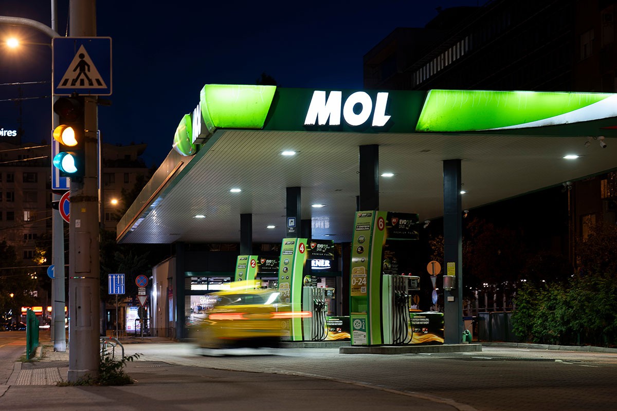 MOL poveća isporuke nafte Srbiji