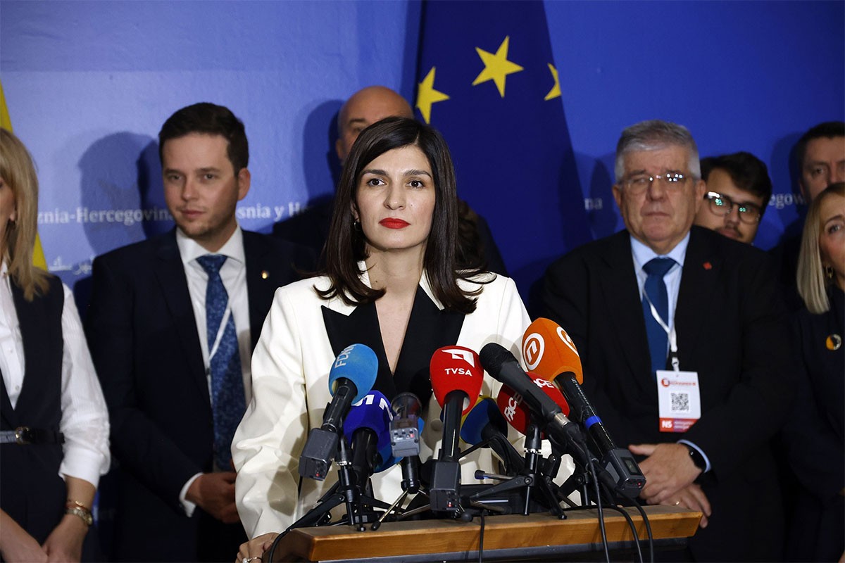 Sabina Ćudić novi predsjednik Naše stranke, šta je poručila