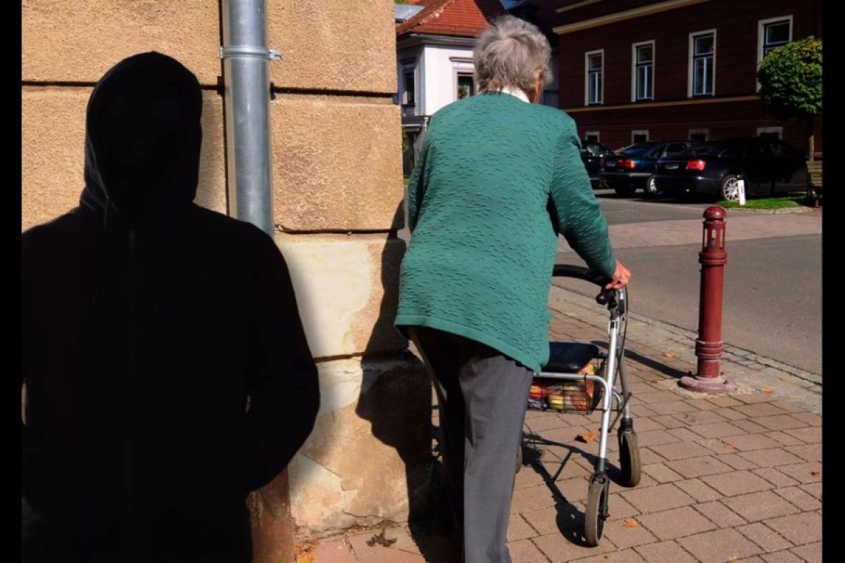 Meta joj bili penzioneri: Esma iz BiH osuđena zbog “teškog razbojništva”