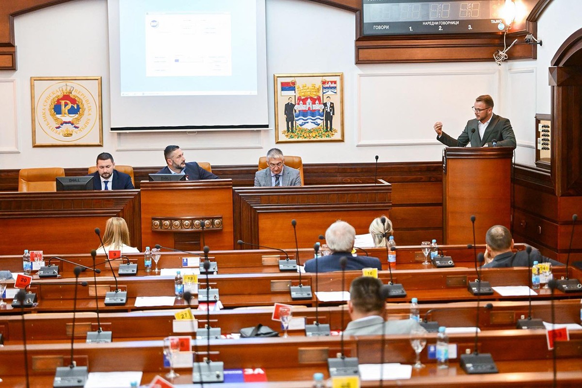 Radnici vrtića traže potpisivanje novog kolektivnog ugovora, Stanivuković odbija da potpiše