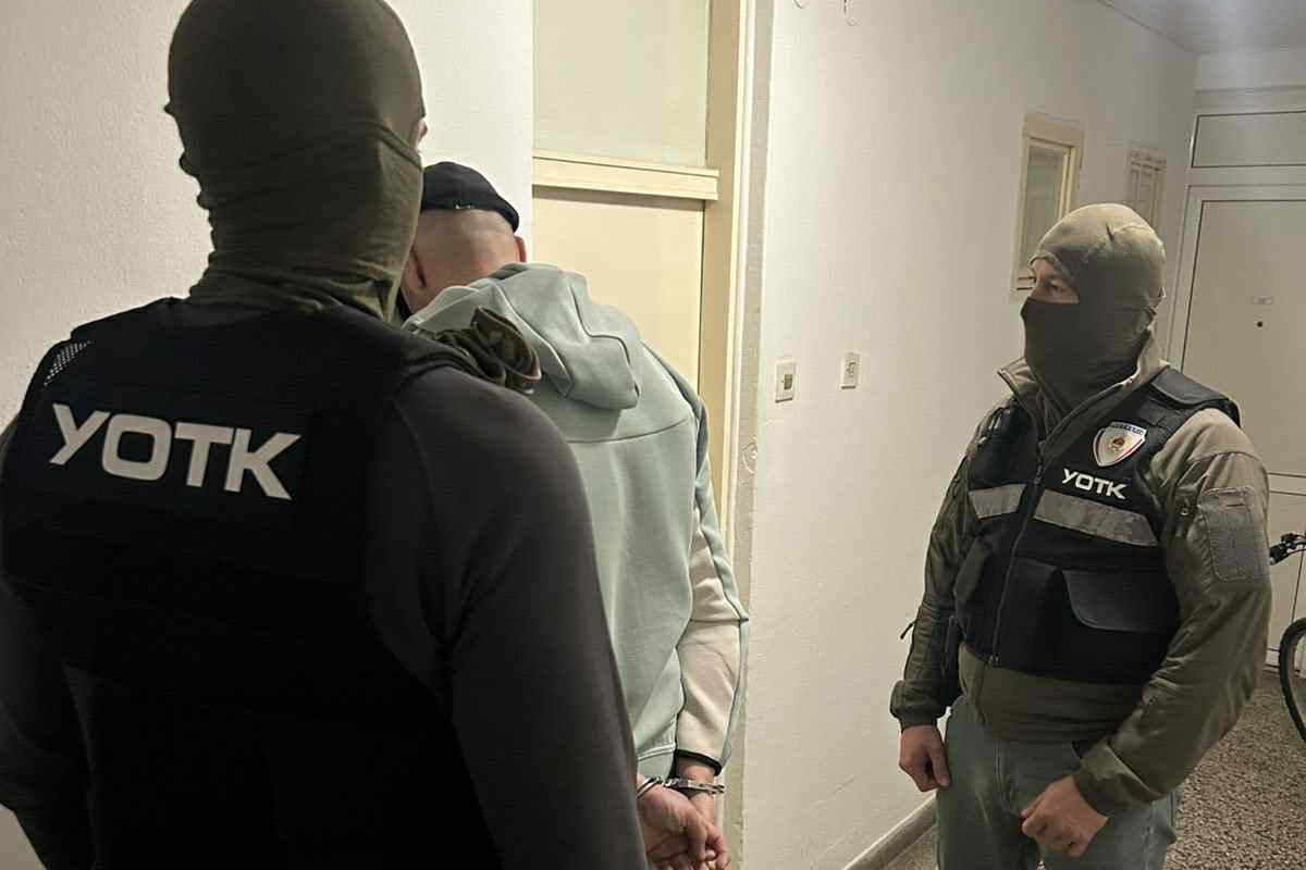 U akciji "Petlja" pronađena droga, uhapšeno sedam osoba iz Banjaluke i Prijedora (FOTO)