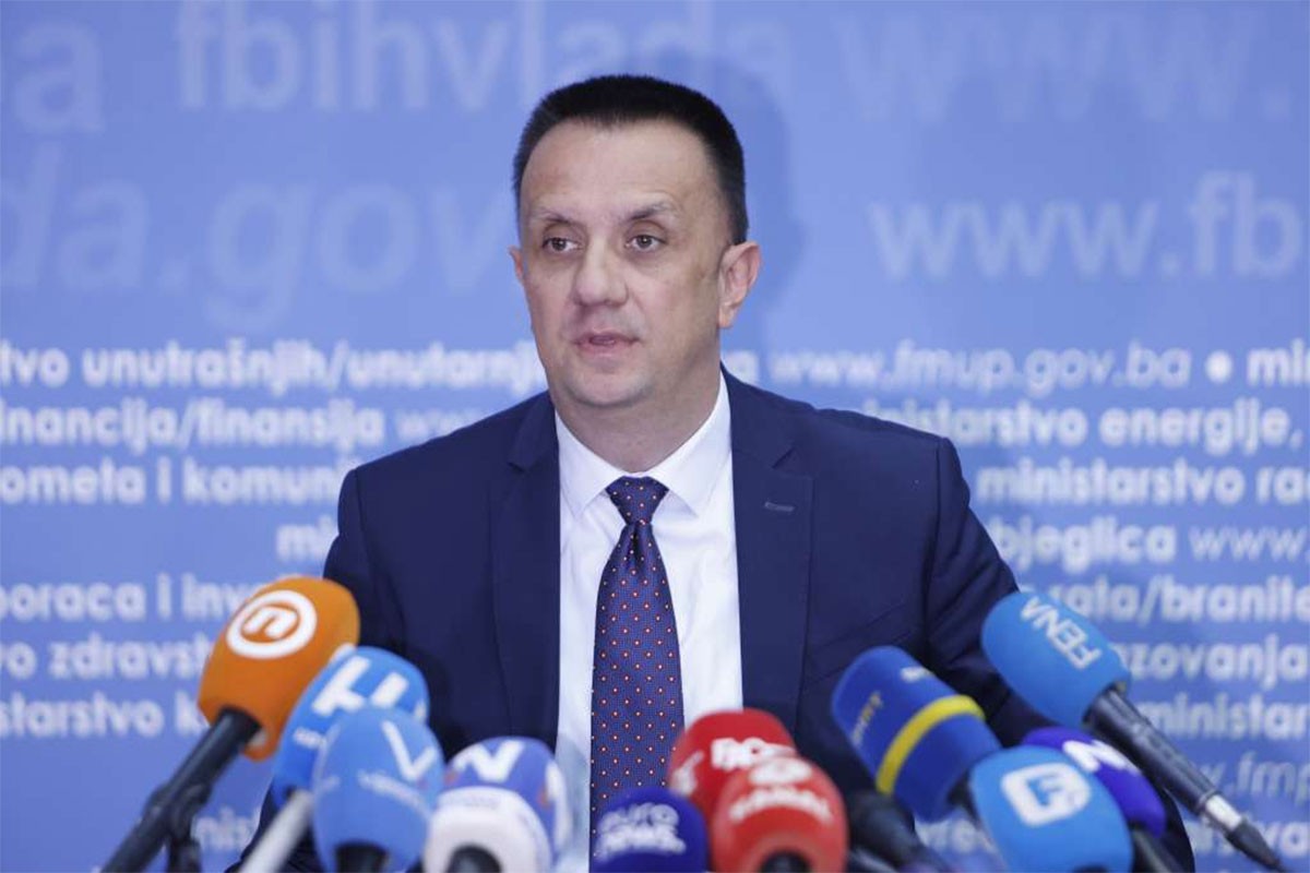 Lakić: Svako odgađanje usvajanja zakona o električnoj energiji imaće katastrofalne posljedice