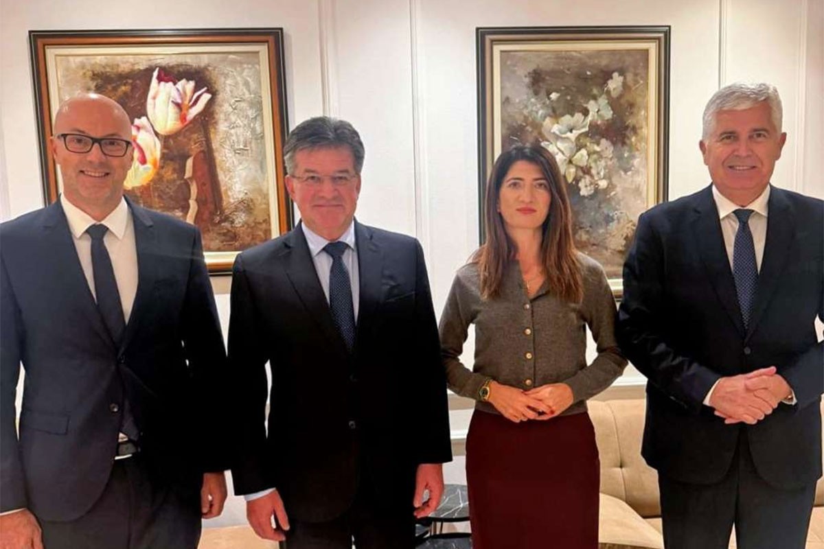 Čović razgovarao sa Lajčakom