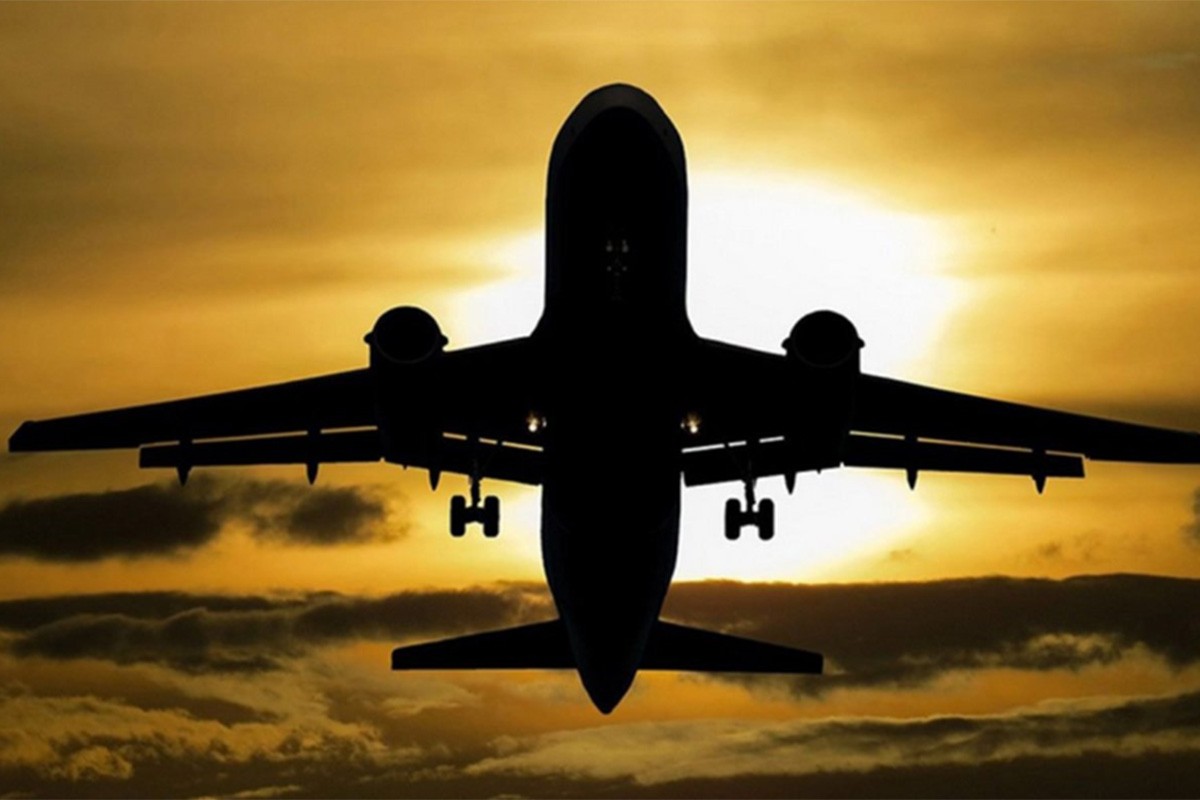 Muškarac u Frankfurtu izbačen iz aviona jer je rekao da nosi bombu