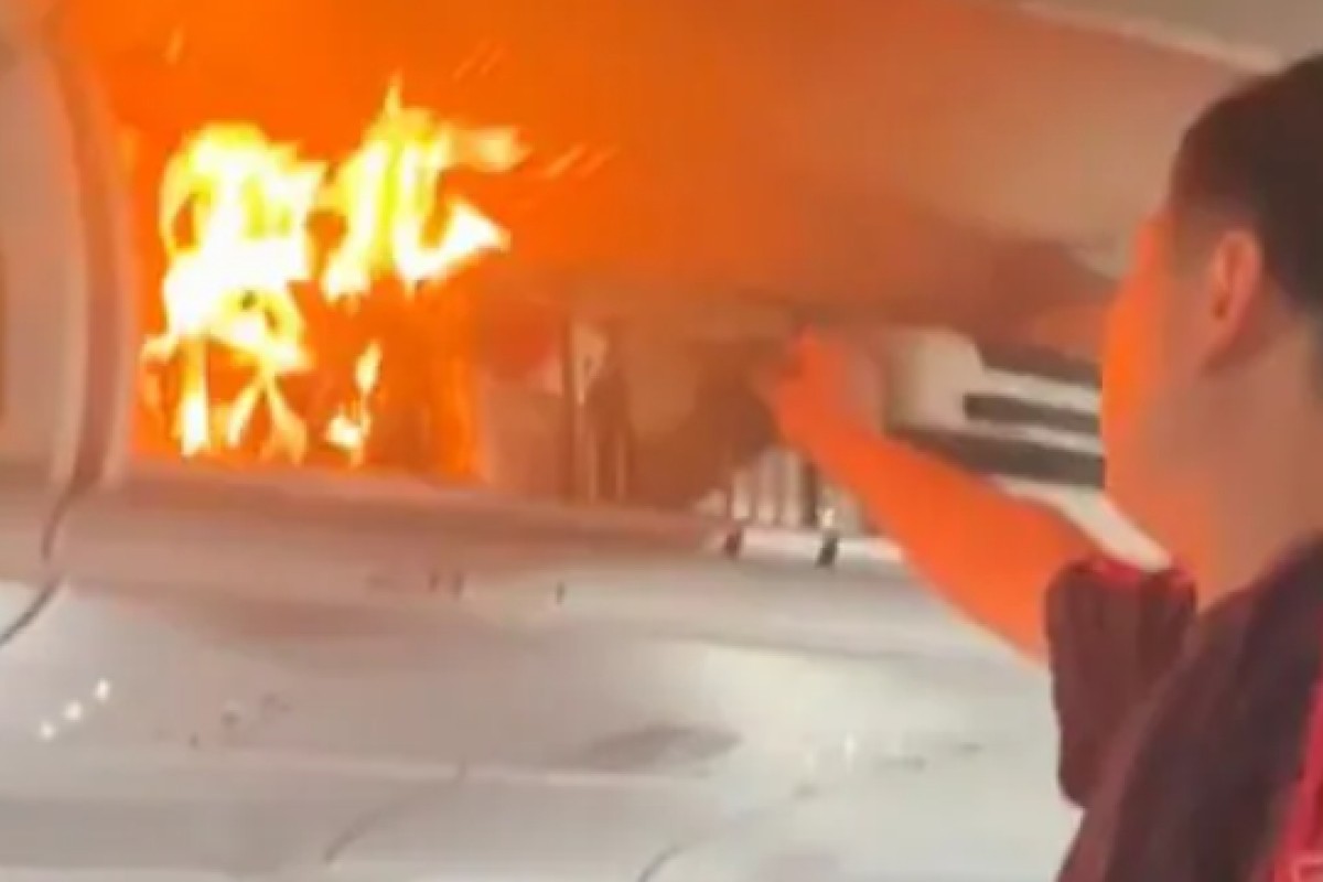 Drama u kineskom avionu: Zapalio se ručni prtljag (VIDEO)