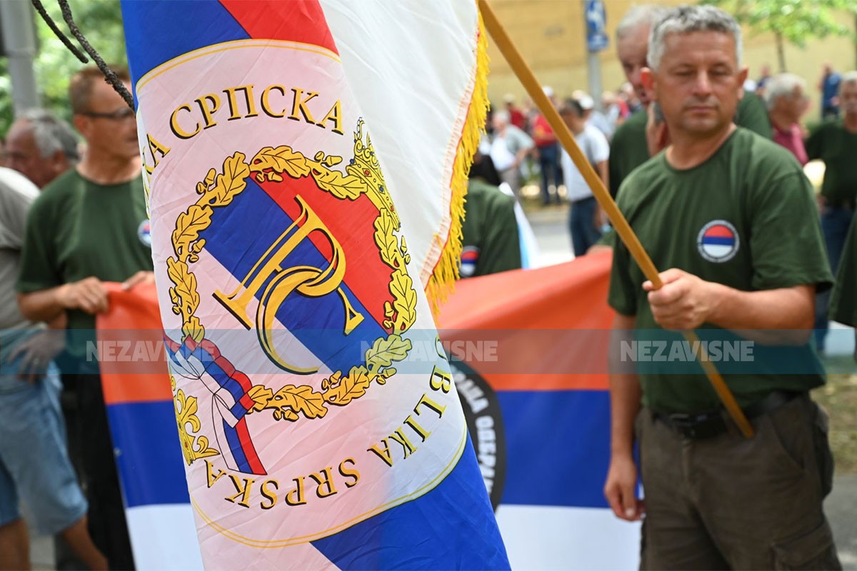 Borci ljuti na Narodnu skupštinu: Da li je Šmit legalan ili ne?
