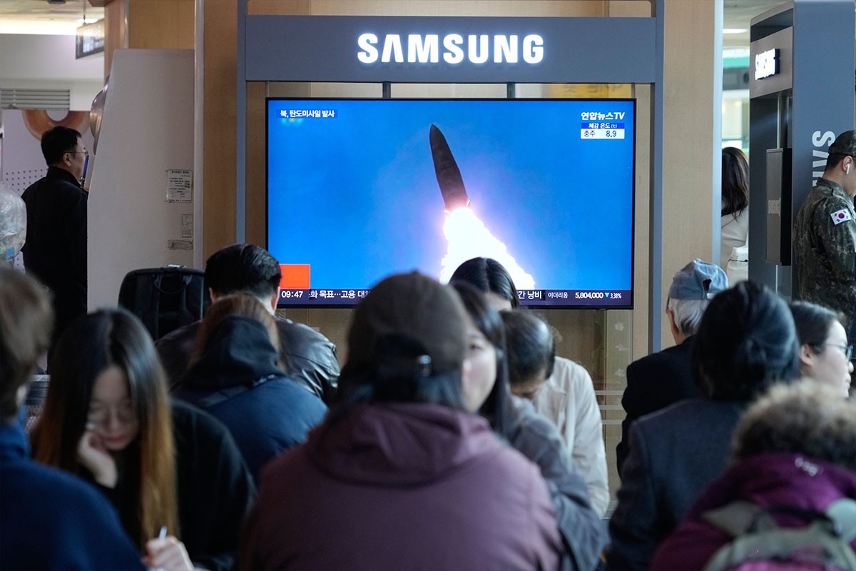 Sjeverna Koreja ispalila balističke rakete uoči samita u Južnoj Koreji, Seul sazvao hitan sastanak