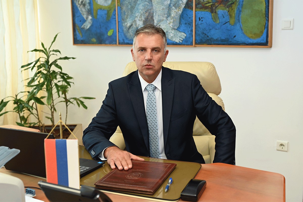 Golubović: Razmatramo kako obezbijediti produženi boravak za svu djecu