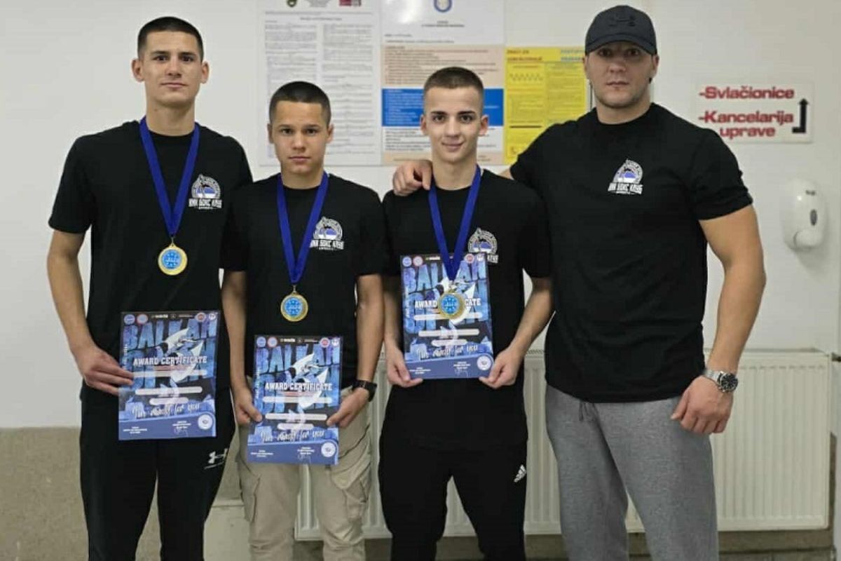 Sjajan uspjeh Dervenćana: Tri zlatne medalje na Balkan openu