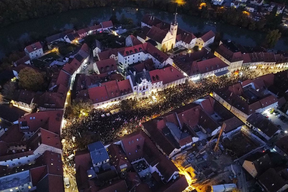 Pucnjava u romskim naseljima kod Novog Mesta u Sloveniji, stigli specijalci (VIDEO)
