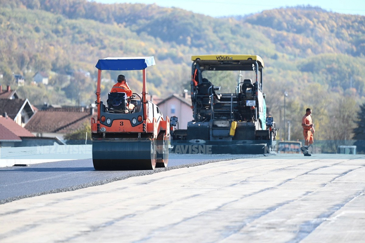 Počelo asfaltiranje mosta u Česmi u Banjaluci (VIDEO)