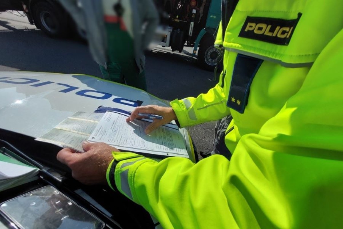 Incident u Sloveniji: Agresivni vozač iz BiH napao bolničare, policajku čupao za kosu