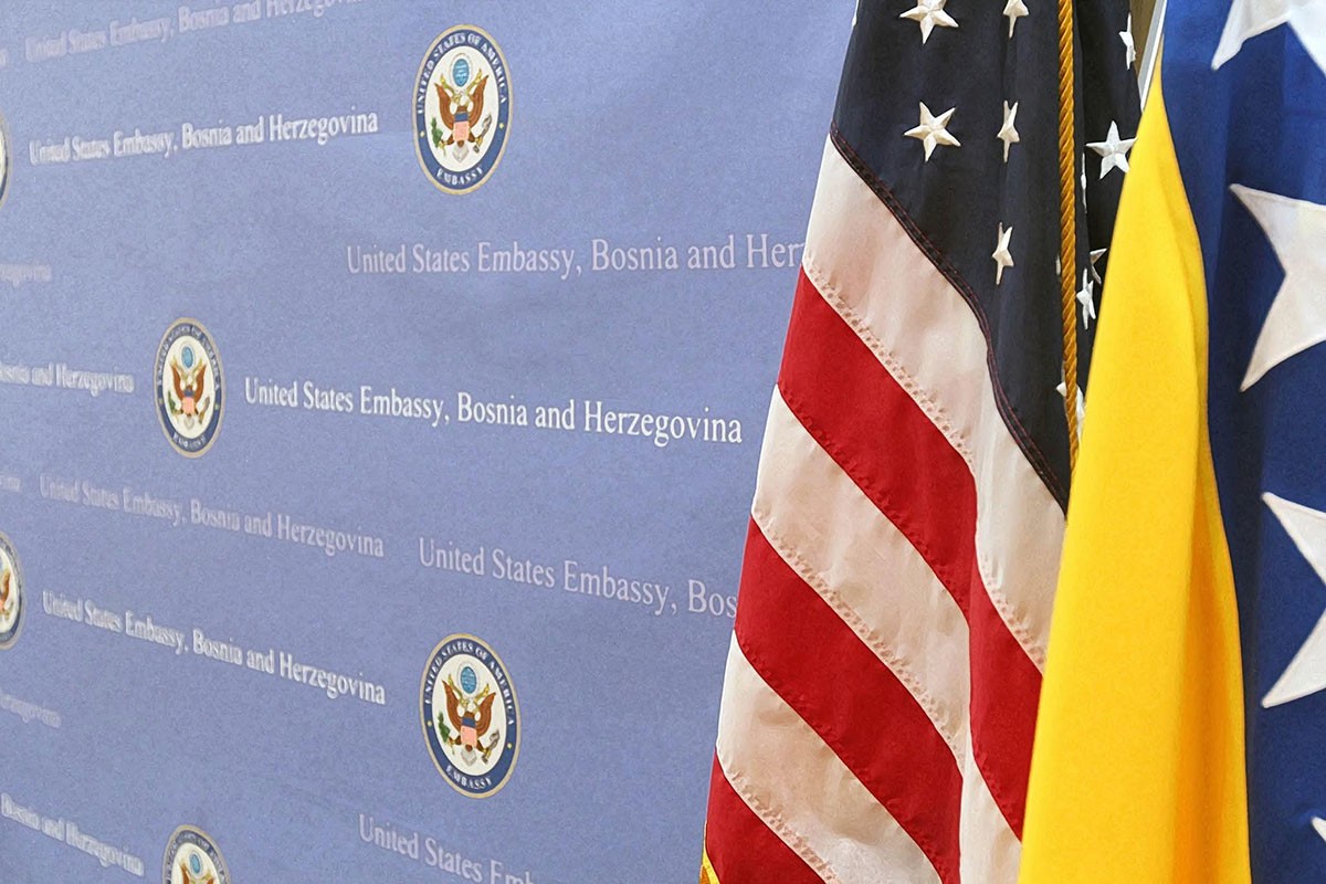 Ambasada SAD o skidanju sankcija Dodiku za "Nezavisne": Pitanje i nacionalne sigurnosti