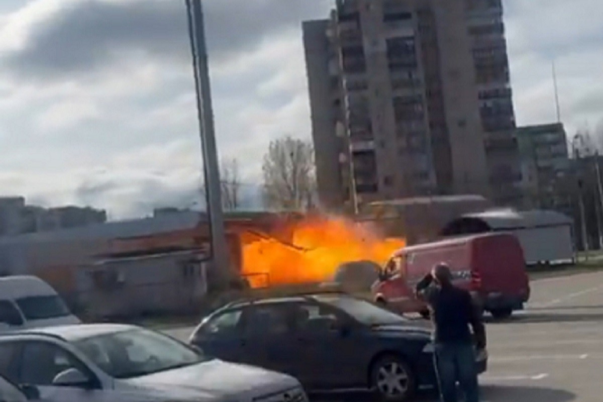 Ruski dron pao na benzinsku pumpu: Ima povrijeđenih (VIDEO)
