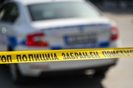 Podlegao pješak iz Prnjavora kojeg je sugrađanin udario audijem