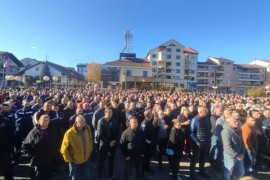 Rudari RiTE Ugljevik sa protesta poručili da ne vjeruju dogovoru u ...