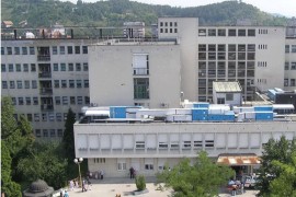 Iz UKC Tuzla se oglasili o povrijeđenima u požaru u Domu penzionera