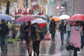 Oblačno i kišovito u većem dijelu BiH,razvedravanje poslijepodne