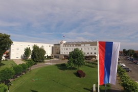 Uzbuna u Bijeljini: U bolnicu dovezen muškarac s prostrelnom ranom ...