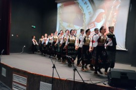 Užičani igrom i pjesmom oduševili brojnu publiku u Bratuncu