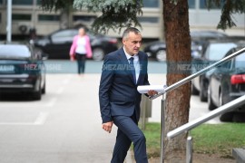 Babalj pozvao Blanušu da proglasi pobjedu
