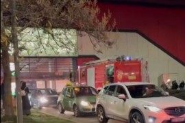 Požar u zagrebačkom Arena Centru, na terenu brojni vatrogasci (VIDEO)