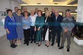 Susret gimnazijalaca u Gradišci: Četiri i po decenije uspomena na ...
