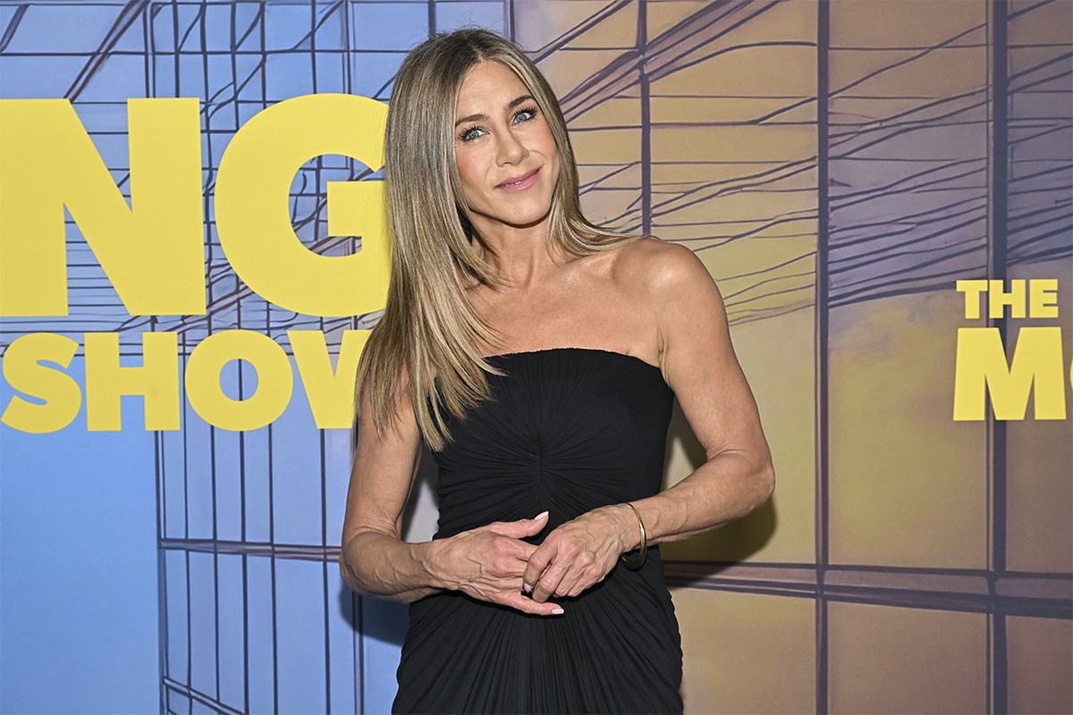 Dečko Dženifer Aniston odgovorio na pitanje kako pronaći ljubav nakon 40. godine (VIDEO)