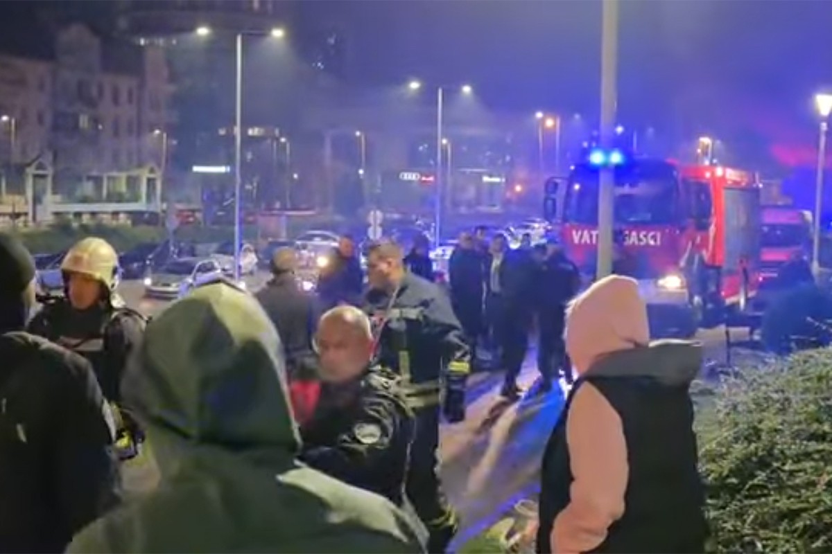 Detalji požara u Domu penzionera: Otrovani ugljen monoksidom prevezeni u UKC (VIDEO)