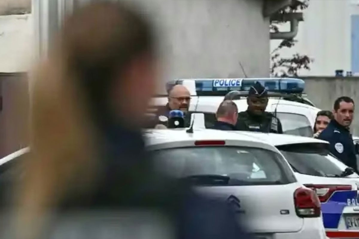 Užas u Francuskoj: Automobilom uletio među pješake, uzvikivao "Alahu ekber" (FOTO)