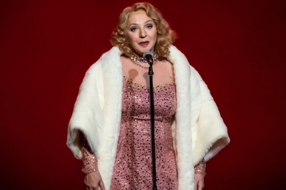 Mirjana Karanović u naslovnoj ulozi: "Marlene Dietrich" na sceni NPS