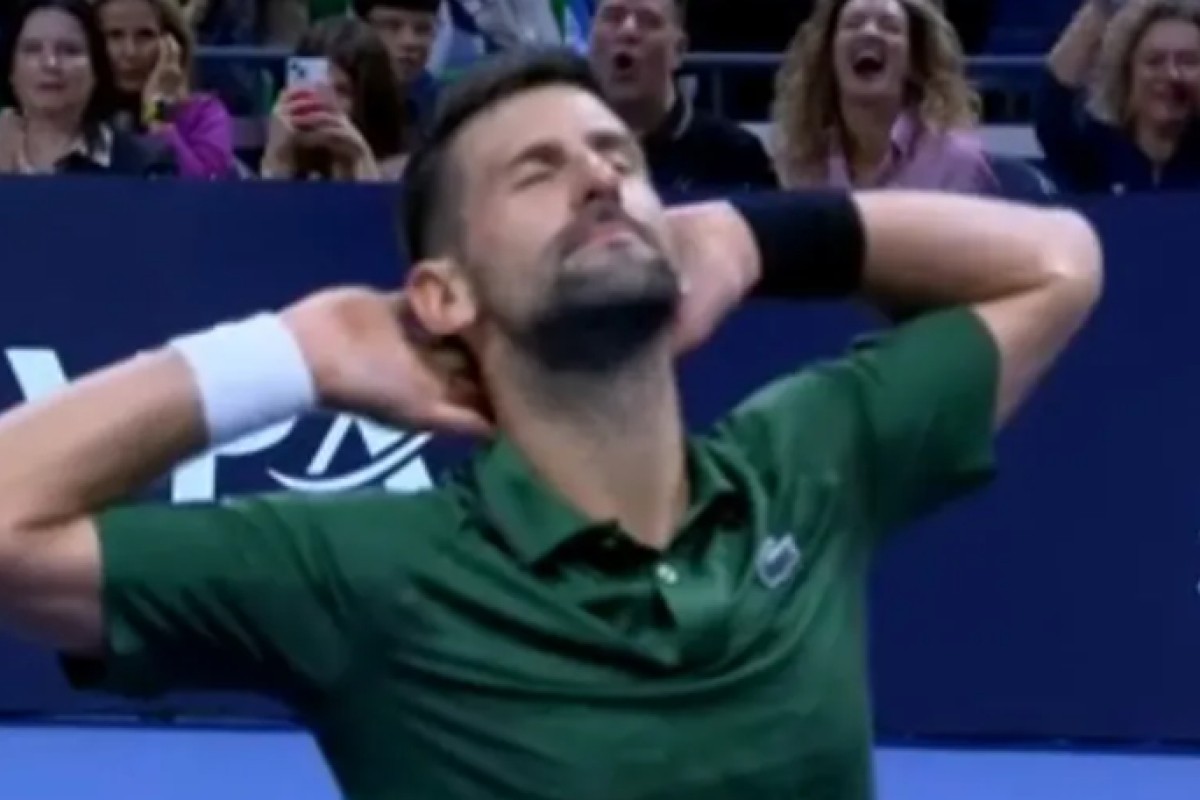 "Novak show": Đoković špagom do poena, publiku digao na noge (VIDEO)