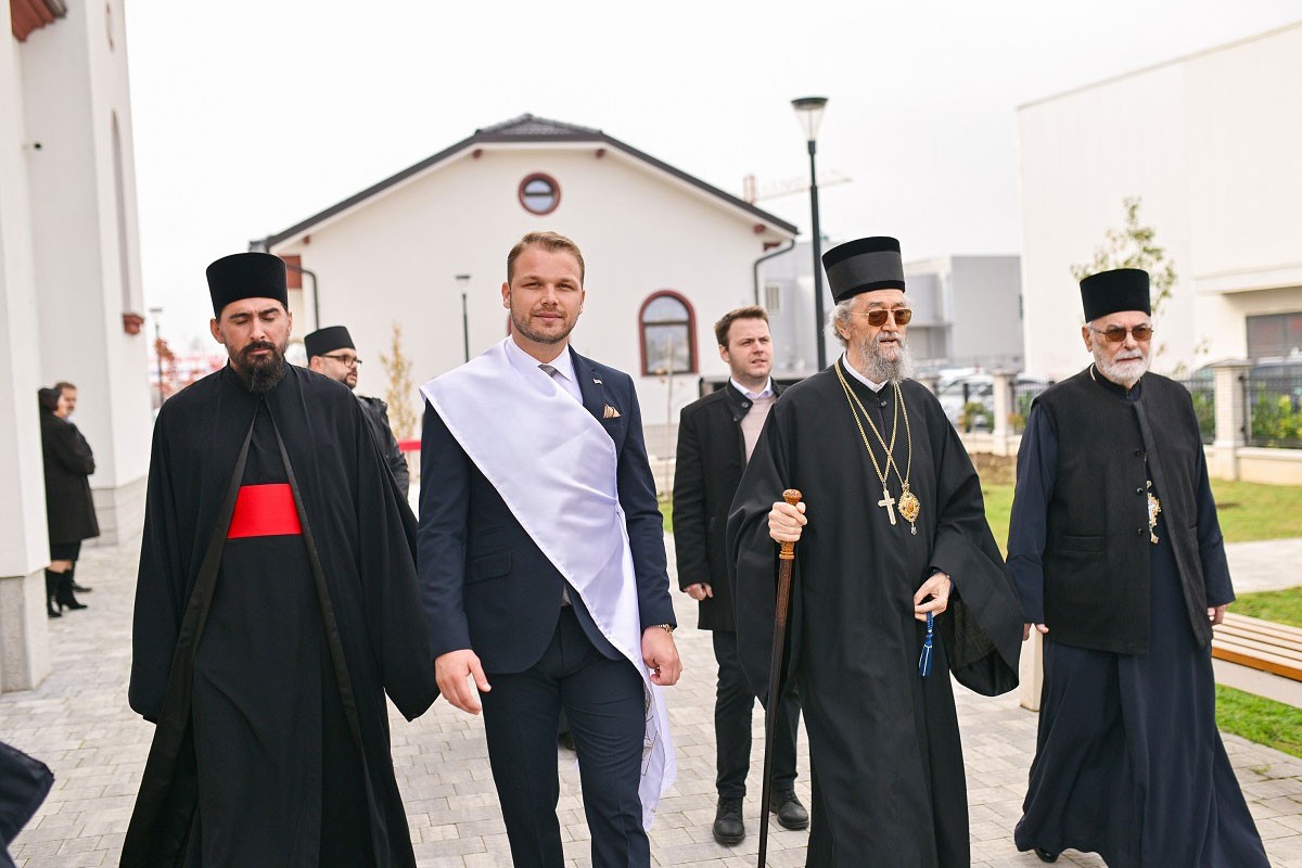 Osveštana crkvena sala i temelj parohijskog doma u Dervišima, Stanivuković kum (FOTO)