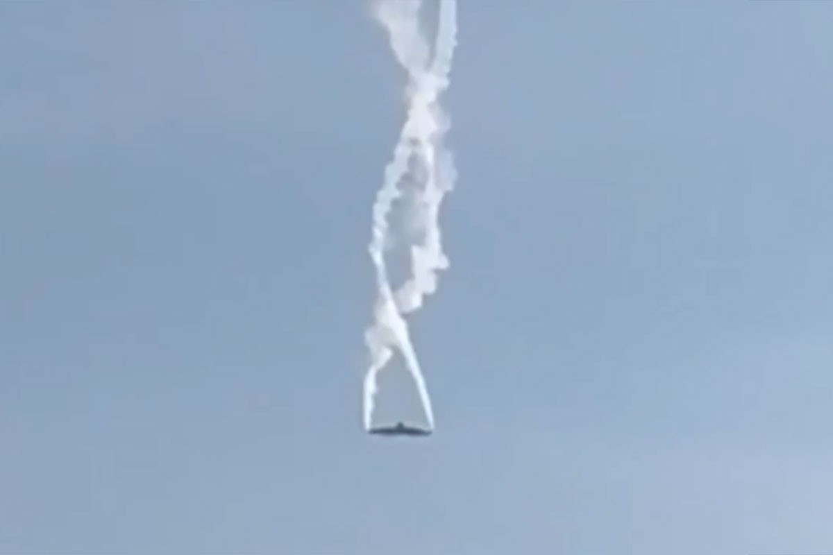 Turski vojni avion srušio se na granici Gruzije i Azerbejdžana (VIDEO)