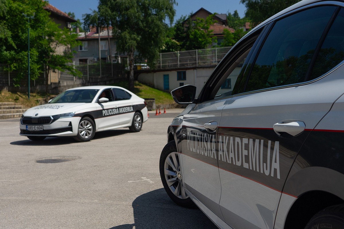 Uhapšen predator: Mamio  djevojčicu (13) u Sarajevu pa upao u zamku njenog oca (FOTO)
