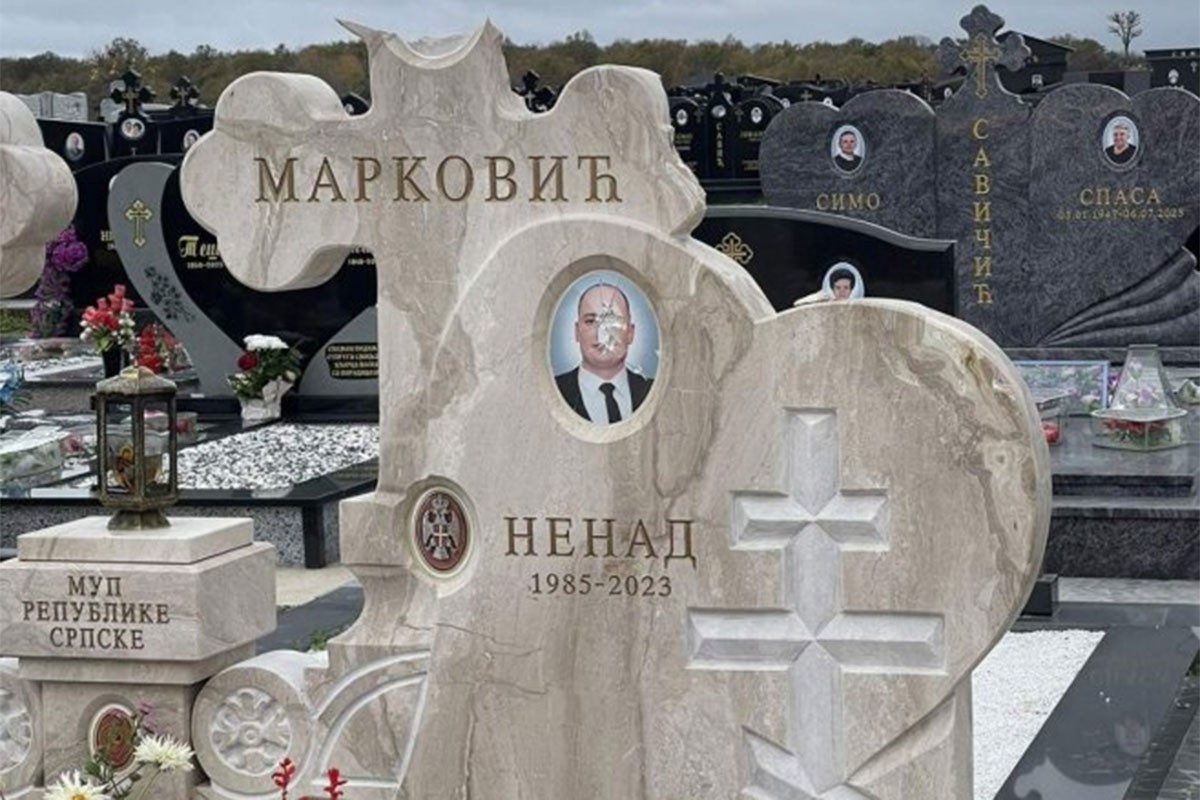 Uhapšeni zbog skrnavljenja nadgrobnog spomenika ubijenog inspektora u Bijeljini