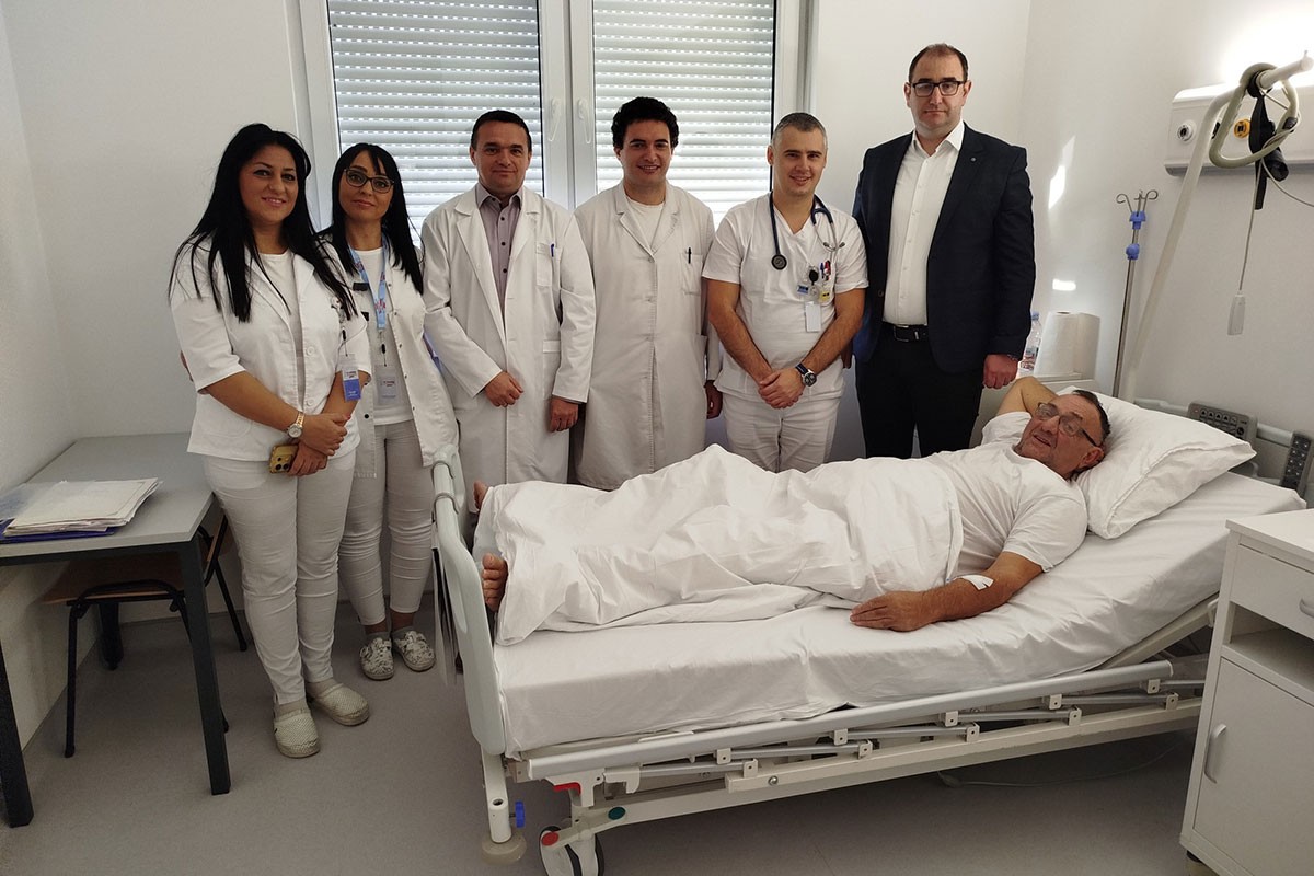 U dobojskoj bolnici po prvi put ugrađeni pejsmejkeri