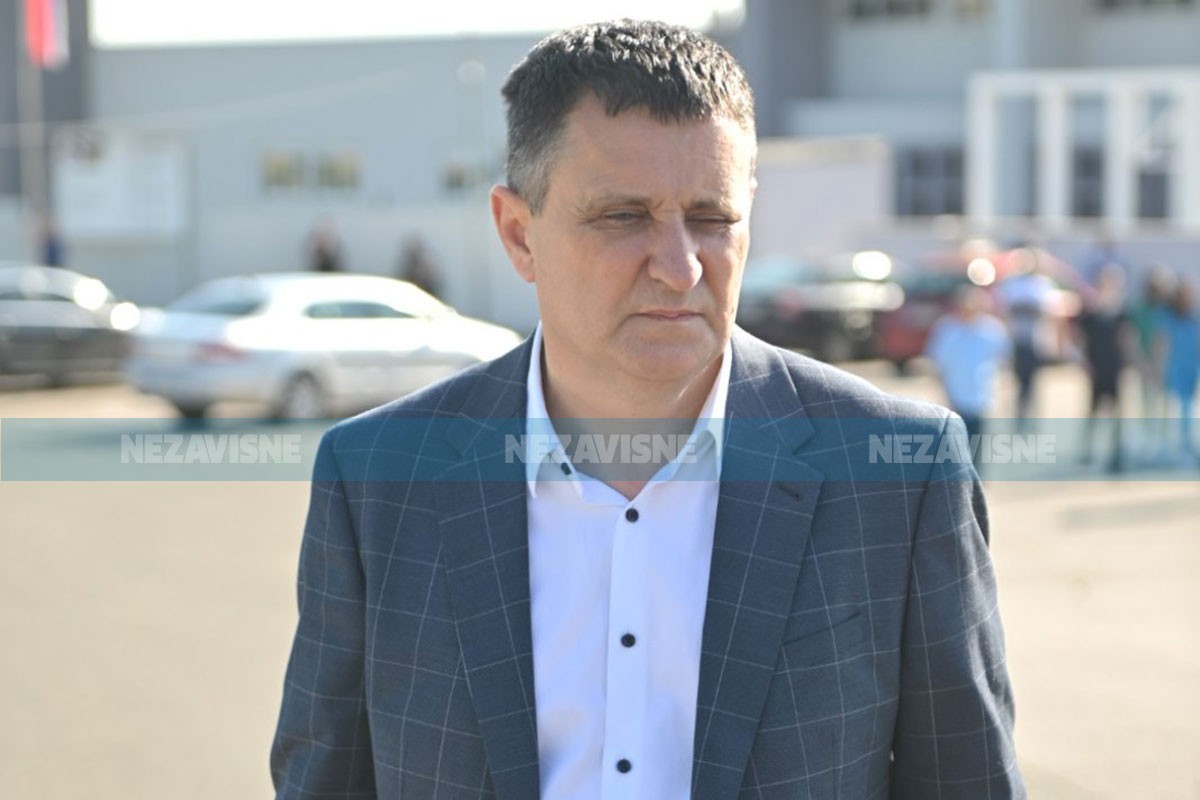 Đajić odgovorio Stanivukoviću: Misli da se svijet vrti oko njega