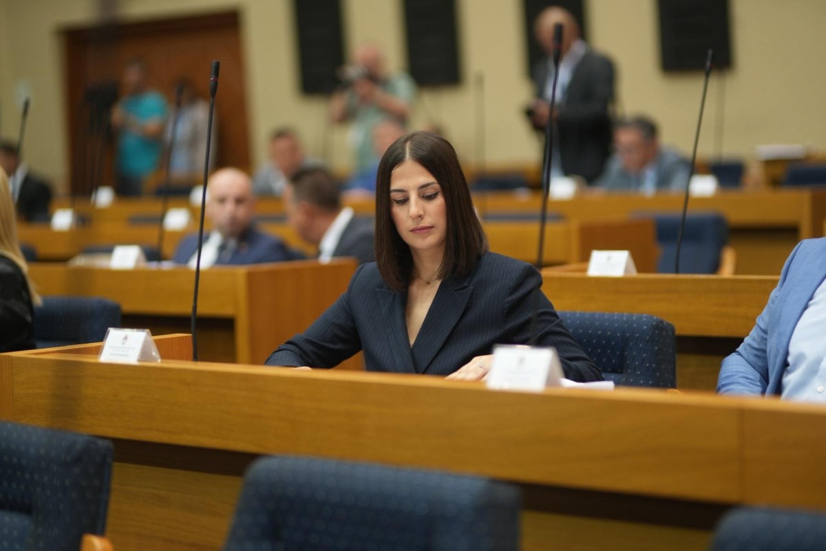 Tanja Vukomanović: Jedna smjena nije dovoljna