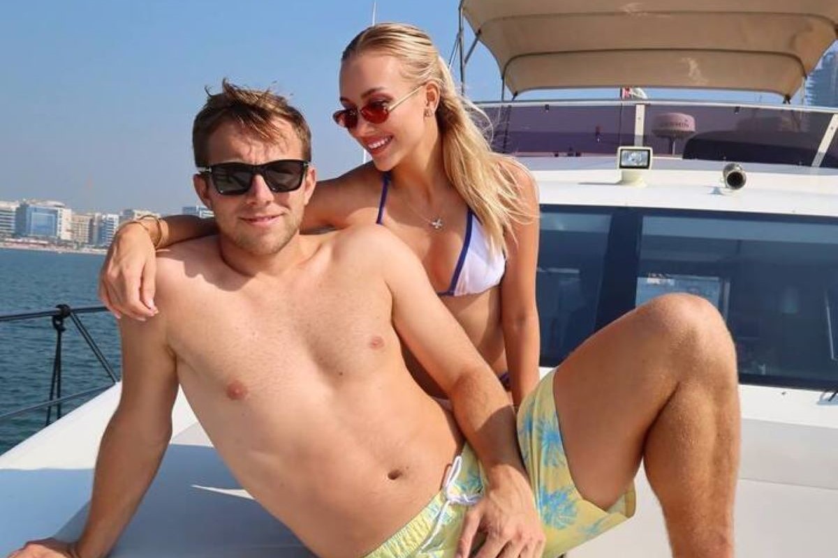 Novi teniski par podigao temperaturu u Dubaiju, svi pričaju o figuri teniserke (FOTO)