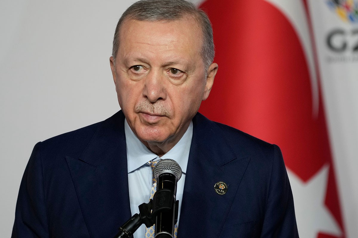 Erdogan: U ponedjeljak ću razgovarati sa Putinom o Ukrajini