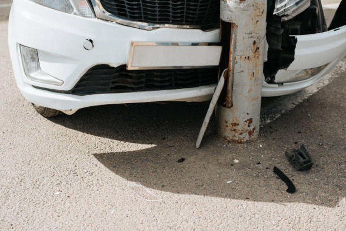 Sa pet promila izazvao udes, pa otišao da spava