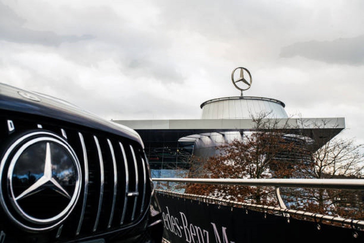 FBI zaplijenio Mercedes-Benz vrijedan 13 miliona dolara