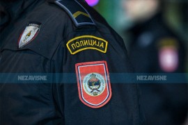Dobojliji tri godine robije: Drogu prodao ispred škole pa s kupcem u ...