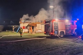 Gorjeli kuća i kombi u Laktašima (FOTO)